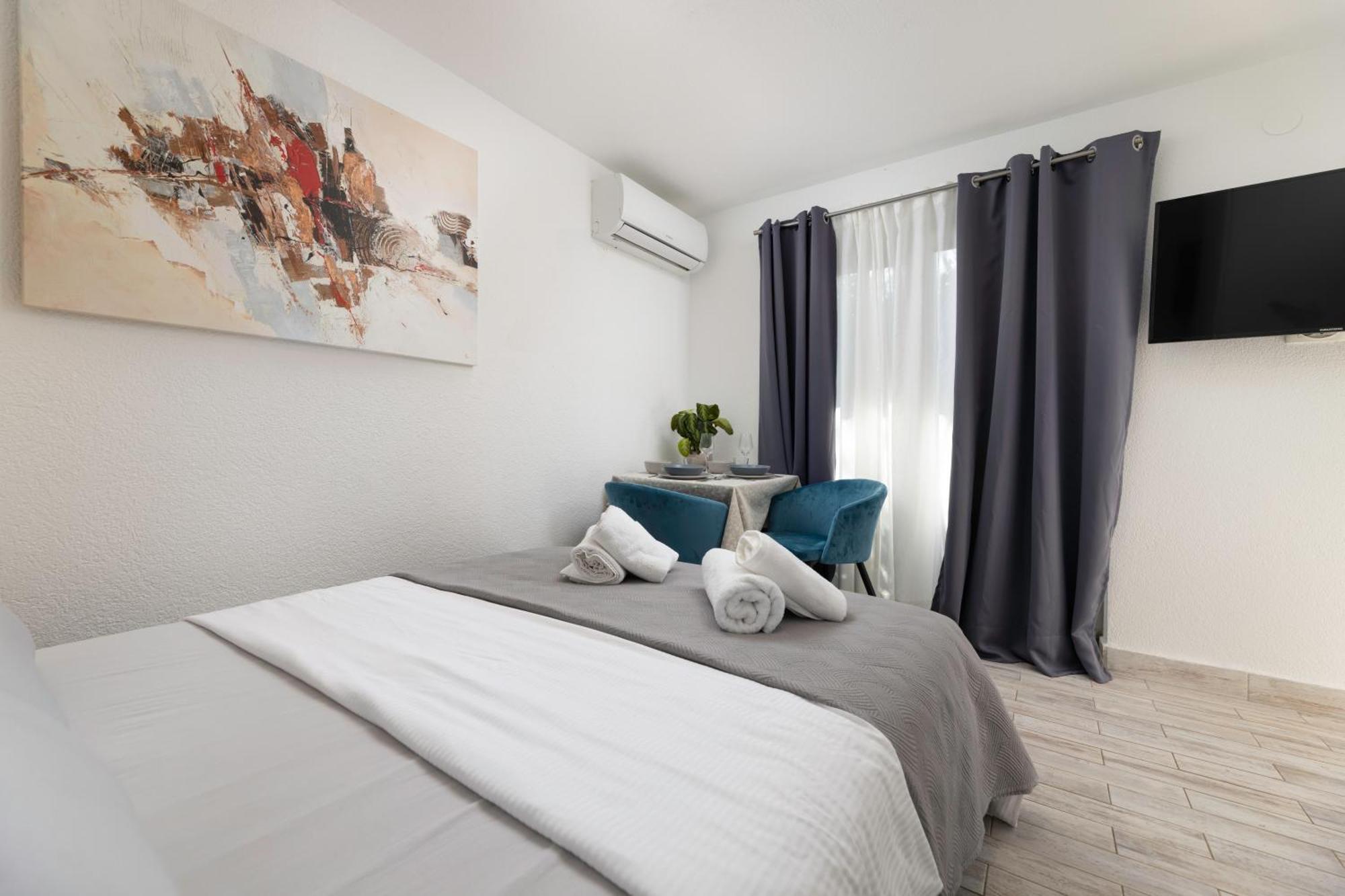 Apartments Lacrima Šilo Buitenkant foto