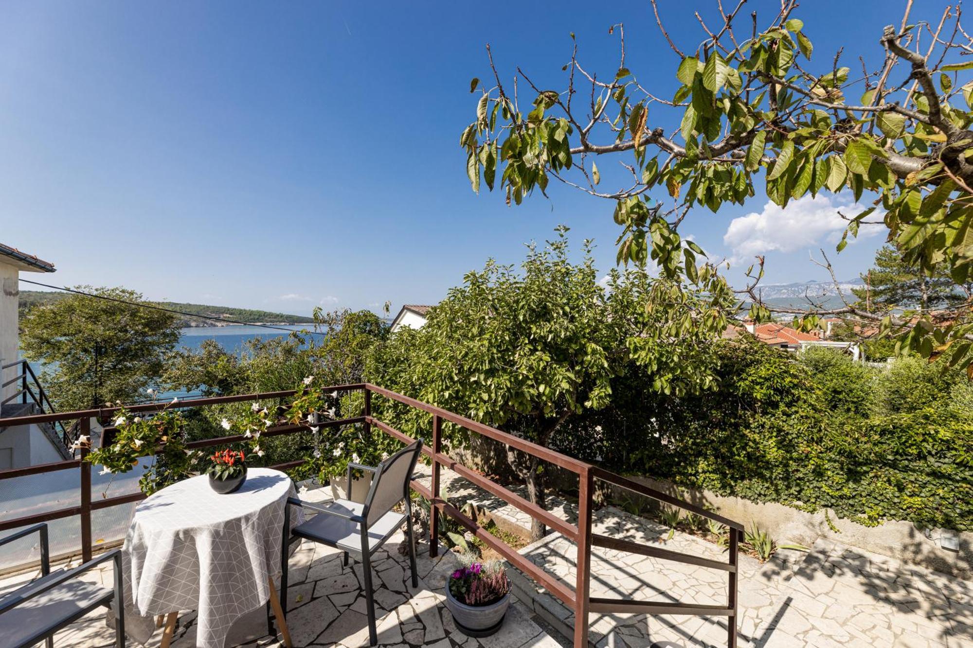 Apartments Lacrima Šilo Buitenkant foto
